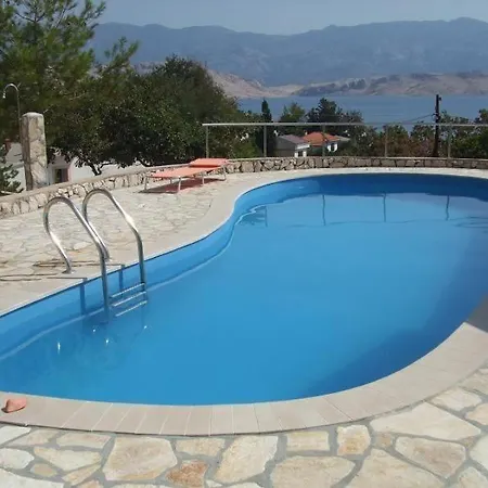 Apartment Gemuetliche Mit Grill Und Gemeinschaftlichem Pool Stan Trigraci